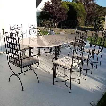 Location Maison A 400m De La 펜션